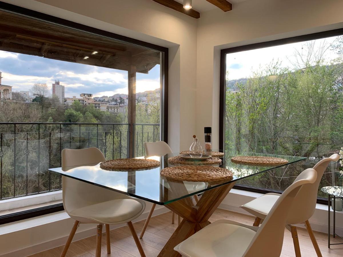 Spring/Пролет Veliko Tarnovo Apartment Exterior photo